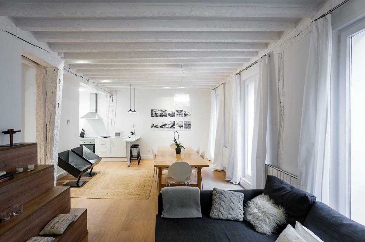 Apartamento Minimalista En El Corazon De Bilbao Esterno foto