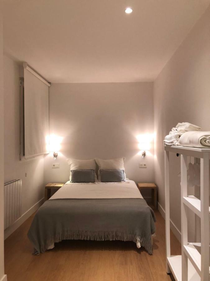 Apartamento Minimalista En El Corazon De Bilbao Esterno foto